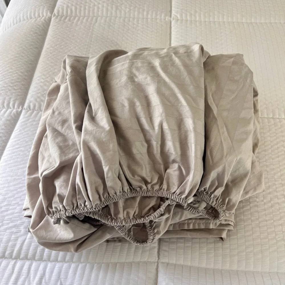 Wamsutta Queen Sheet 2-Piece Gray 100% Pima Cotton Damask Stripe 500TC Luxury